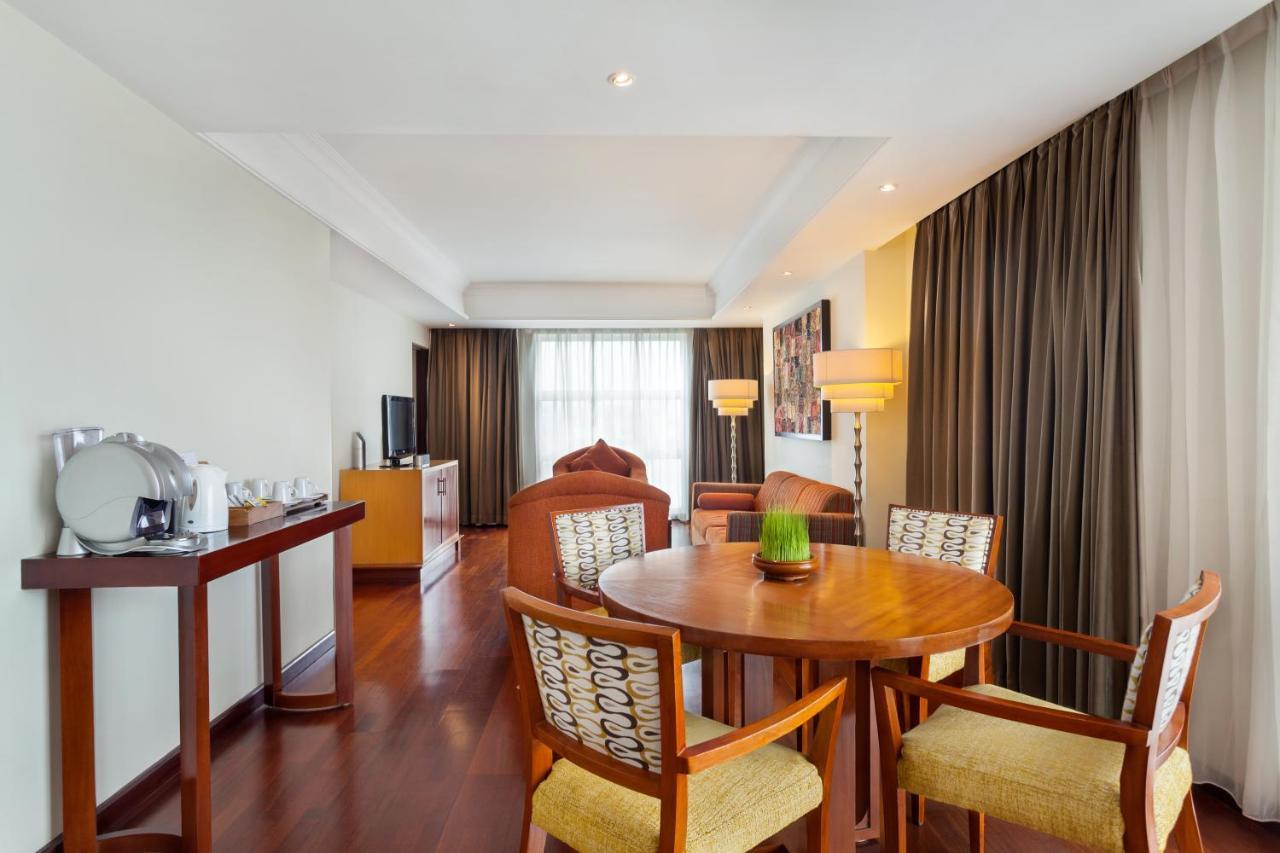 Novotel Semarang Ngoại thất bức ảnh