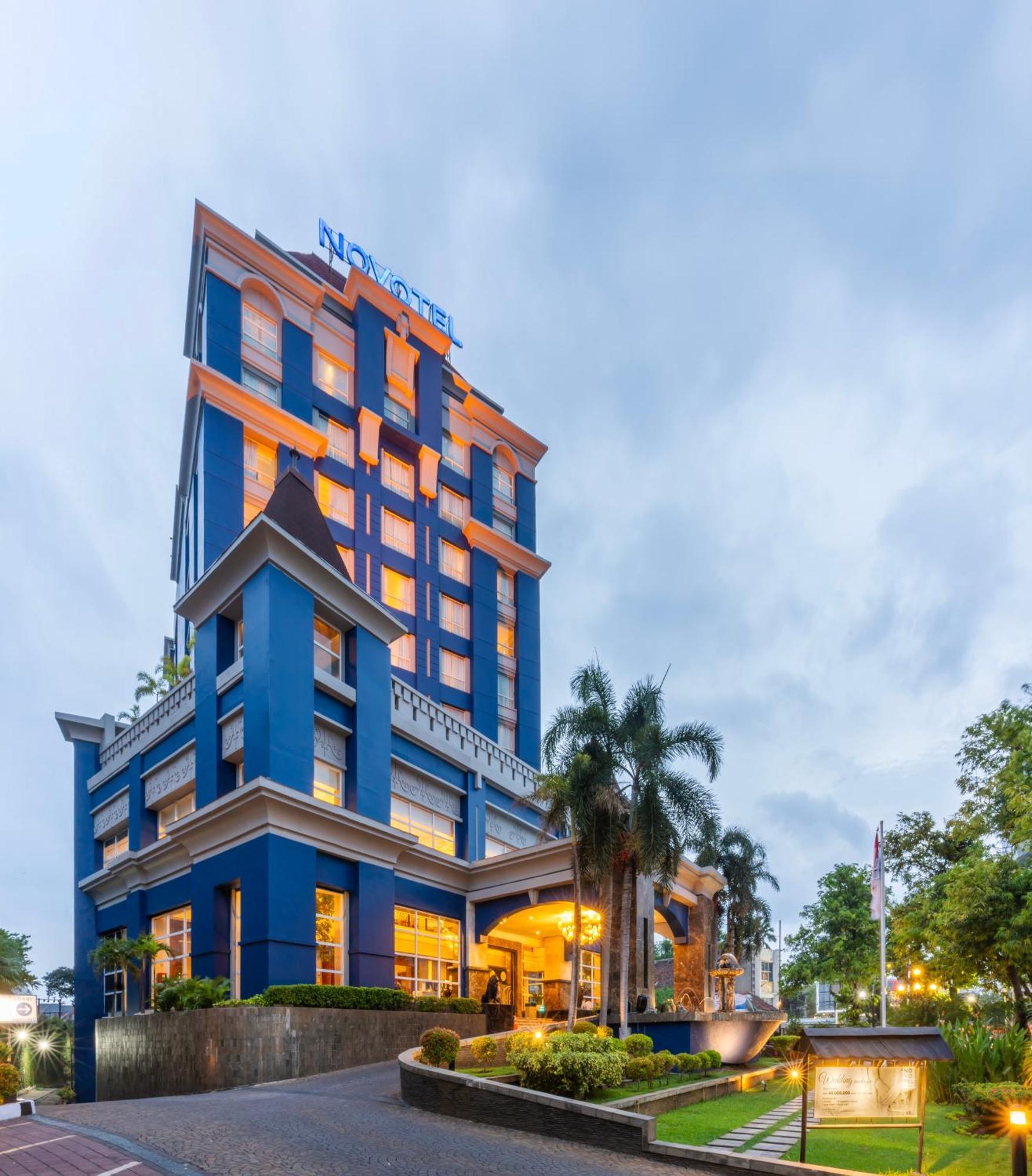 Novotel Semarang Ngoại thất bức ảnh